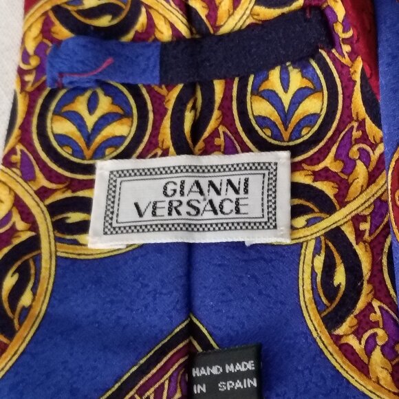 ❤️GIANNI VERSACE 100% Silk Necktie Tie Made in Spain - Picture 4 of 6